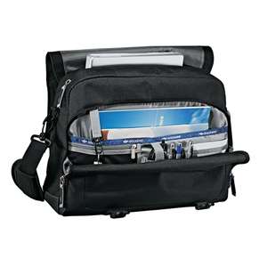 Dockers Professional Deluxe Compu-Messenger Bag 
