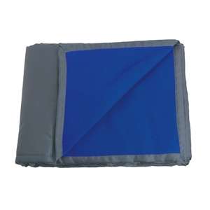 Reversible Fleece/Nylon Blanket with Carry Case