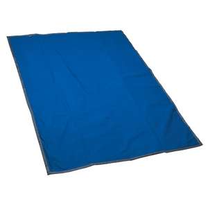 Reversible Fleece/Nylon Blanket with Carry Case