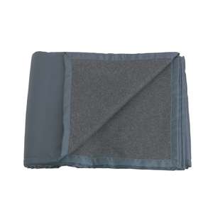 Reversible Fleece/Nylon Blanket with Carry Case