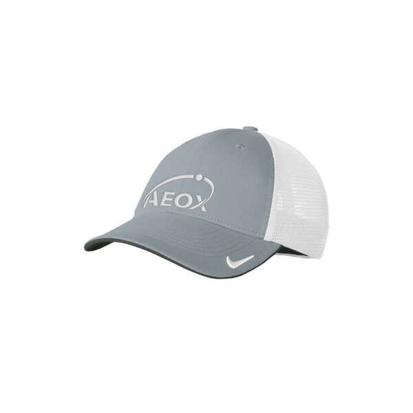 Nike Dri-FIT Mesh Back Cap | Deluxe