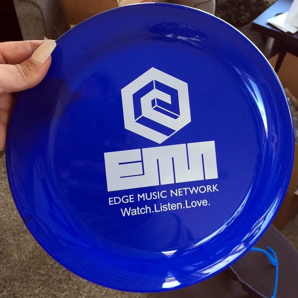 sporting flying discs